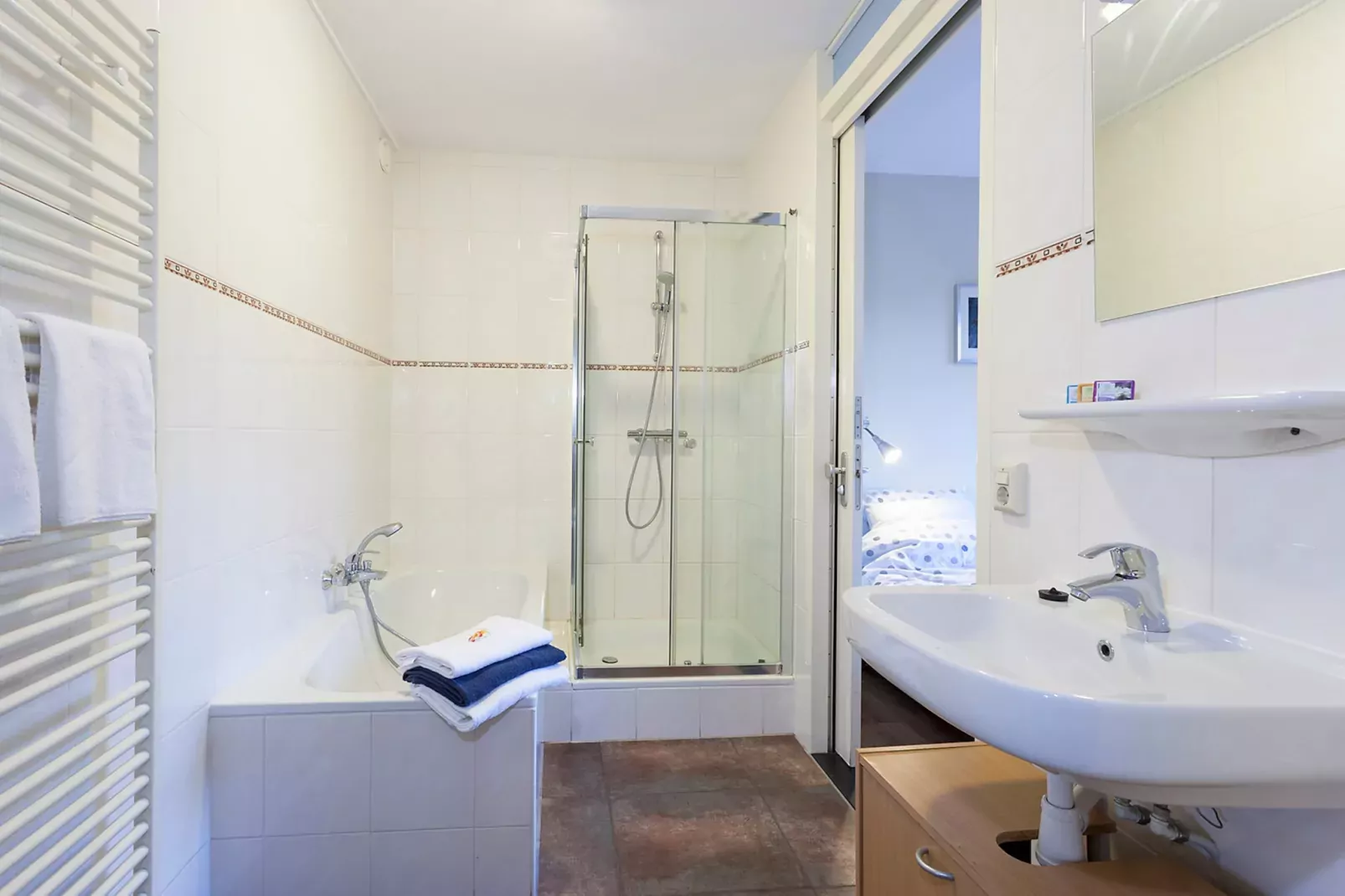 Andijk 15-Badkamer