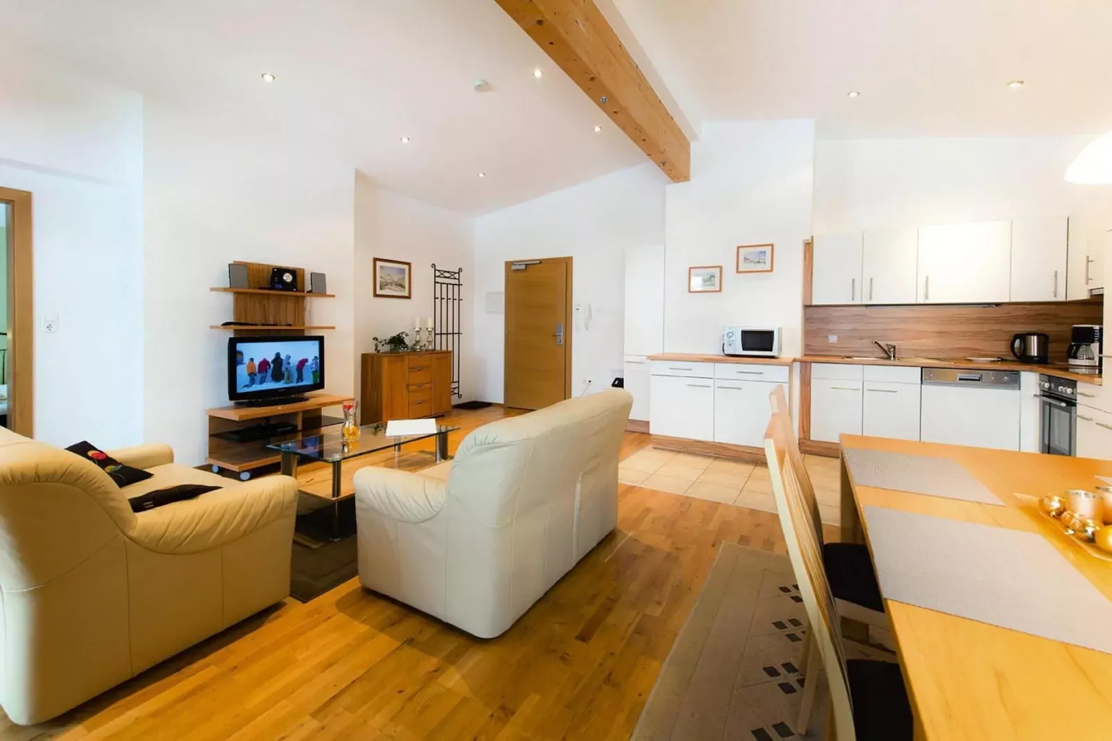 Vicky Apartments-Woonkamer