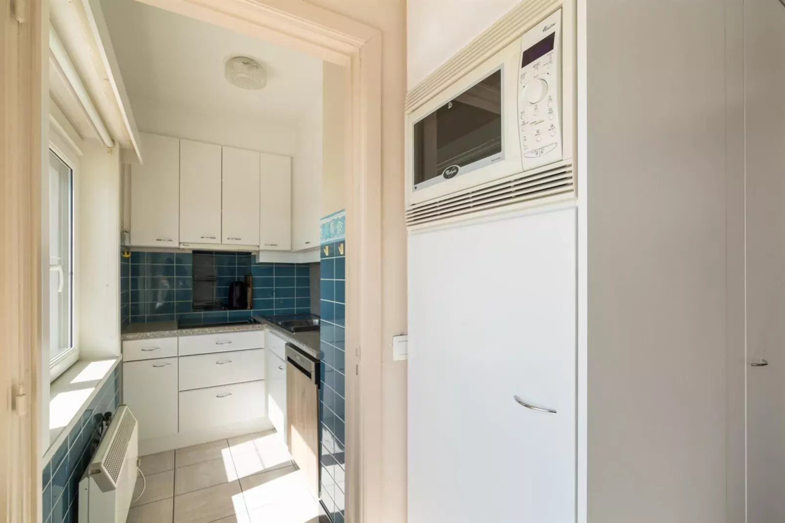 BEAU RIVAGE - 0202-Keuken