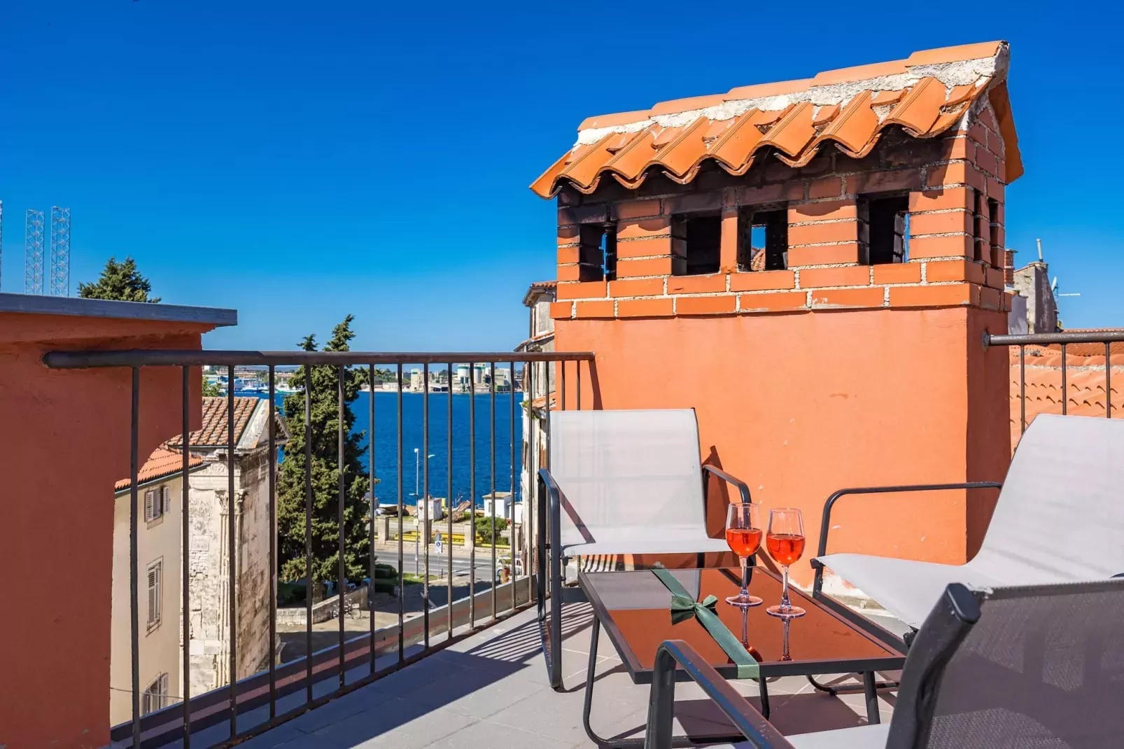 Capitolina Studio Apartment-Terrasbalkon