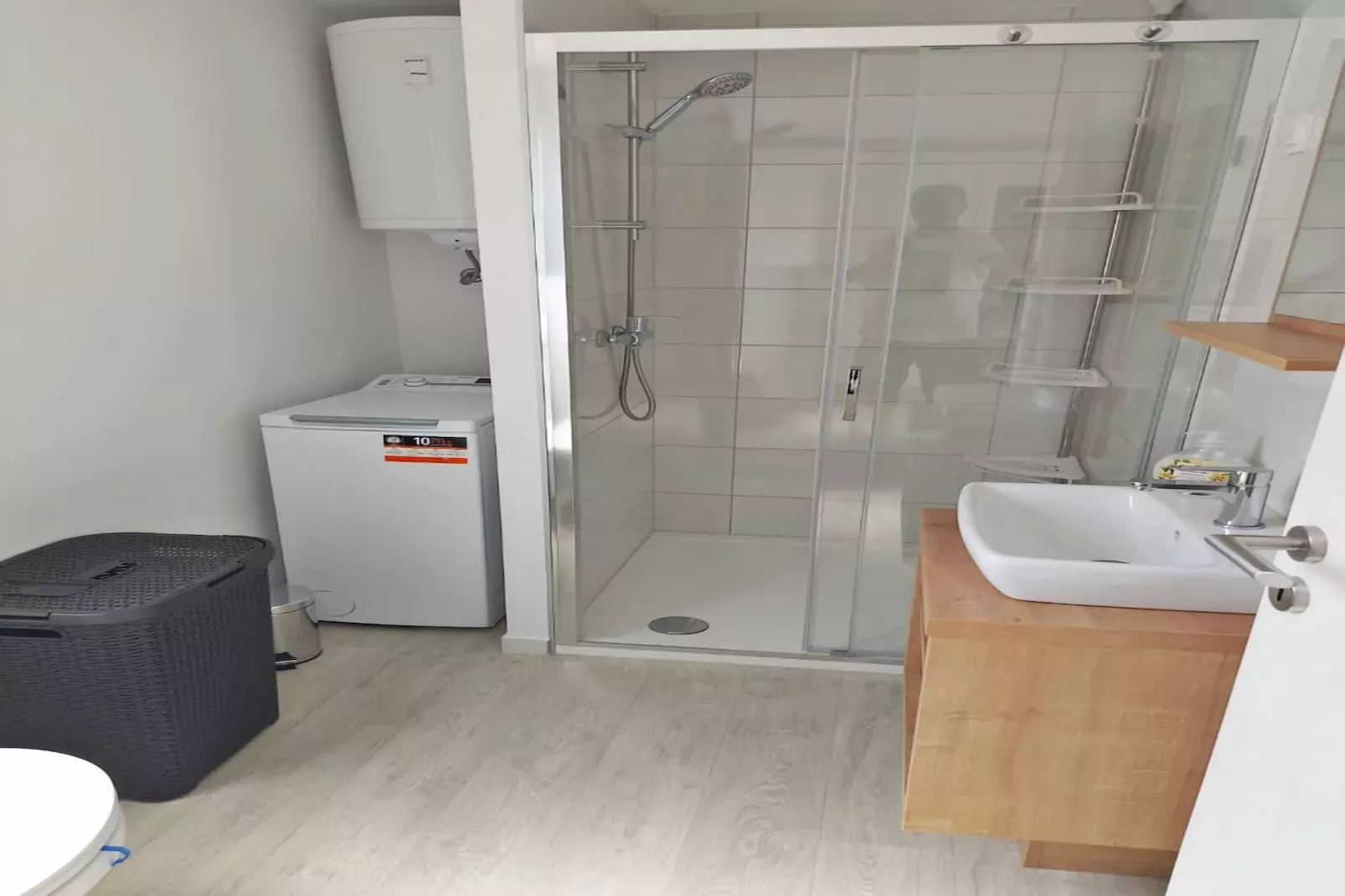 Holiday House Lucia-Badkamer