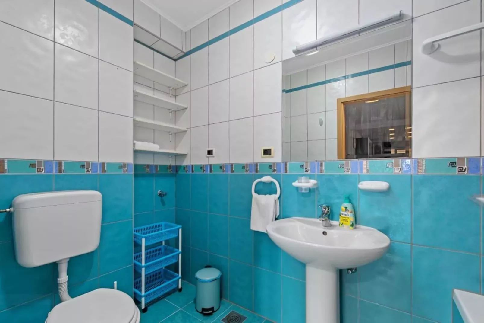 Villa Vintiana - Private Pool, Six Bedrooms-Badkamer