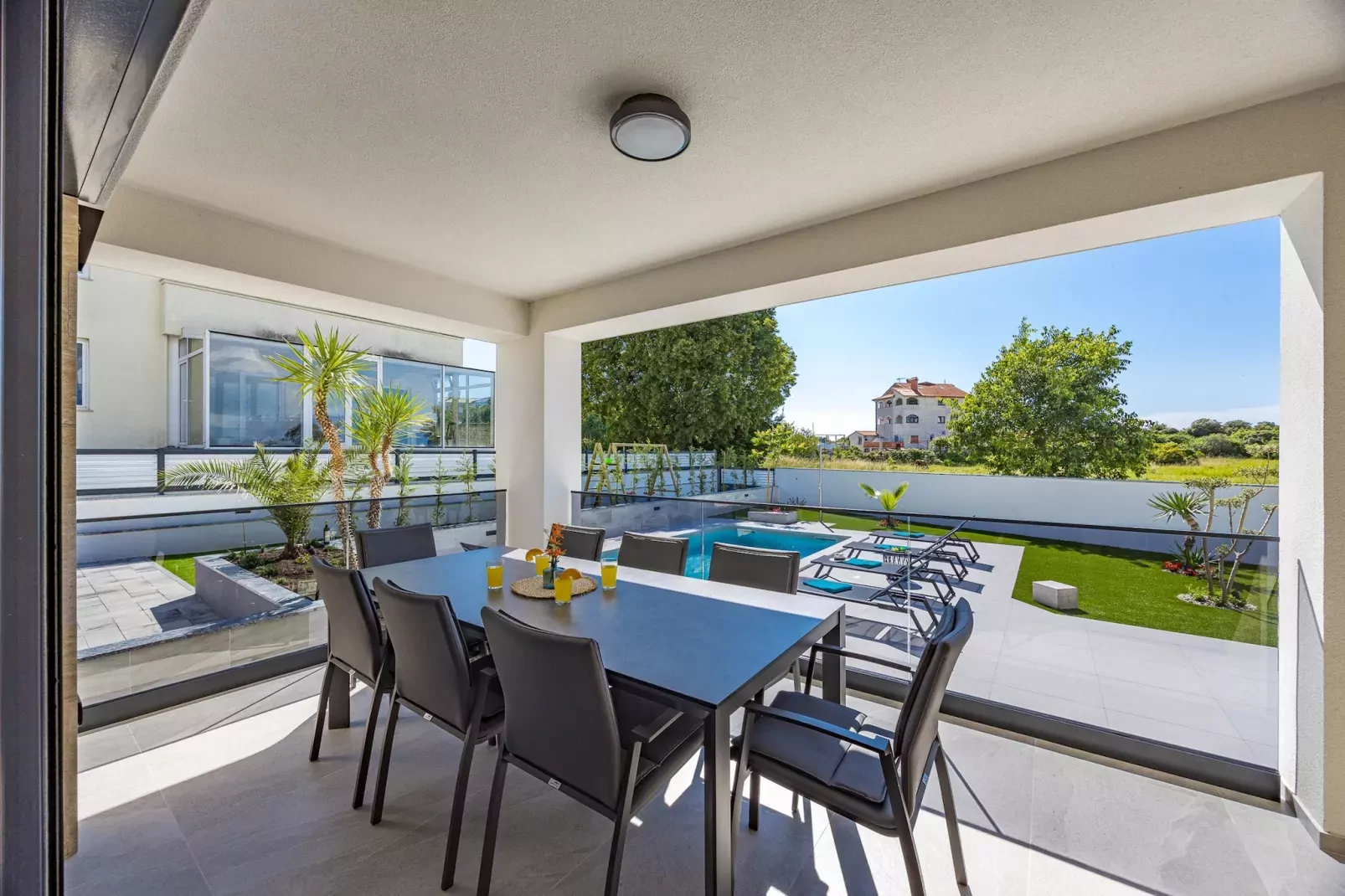 Villa Polaris - Luxurious Vacation Oasis-Terras