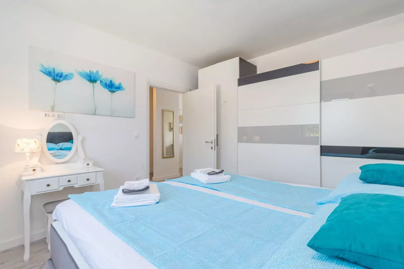 Pool Apartment Sax with Sea View (Private Pool)-Slaapkamer