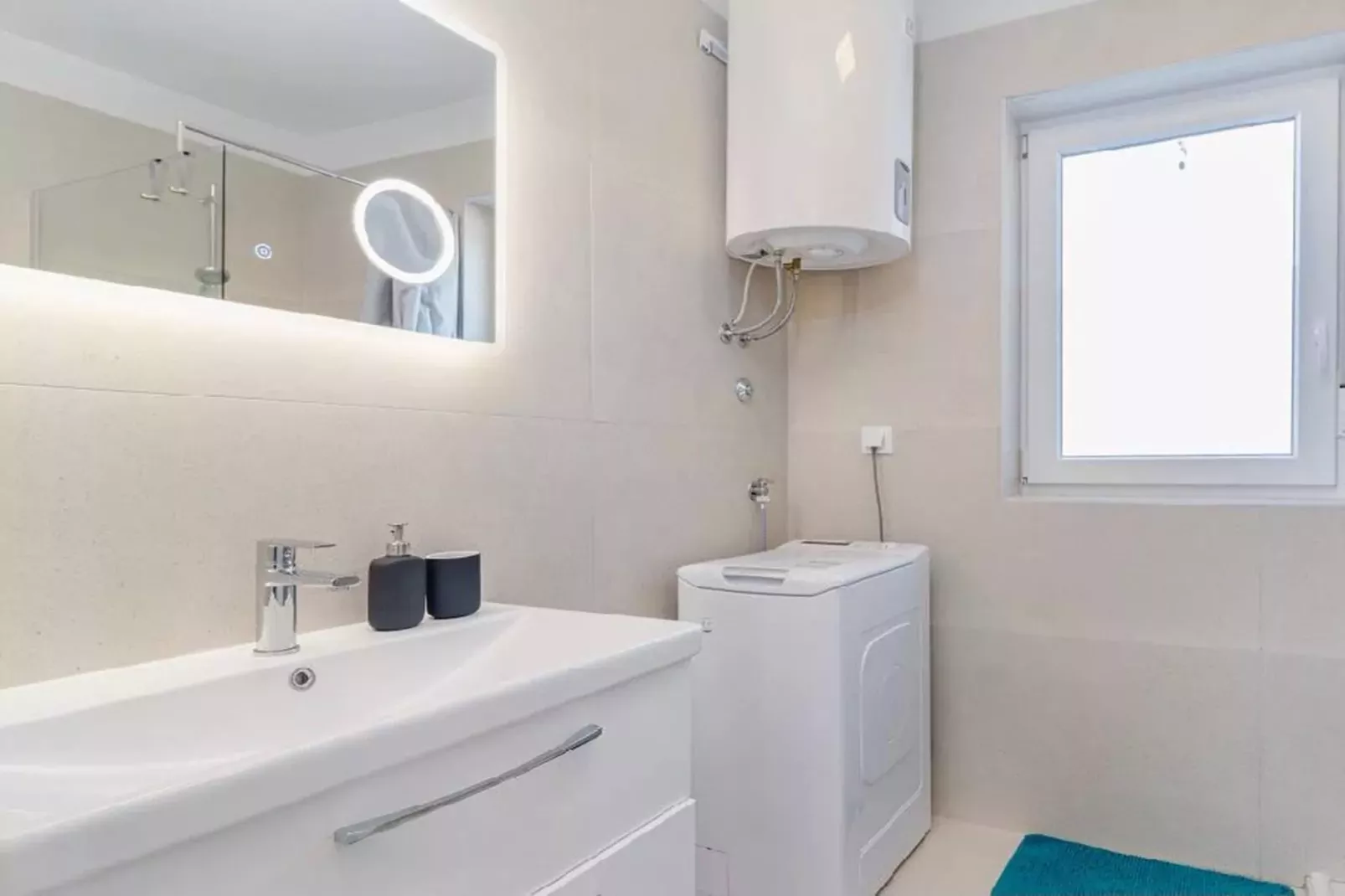 Pool Apartment Sax with Sea View (Private Pool)-Badkamer
