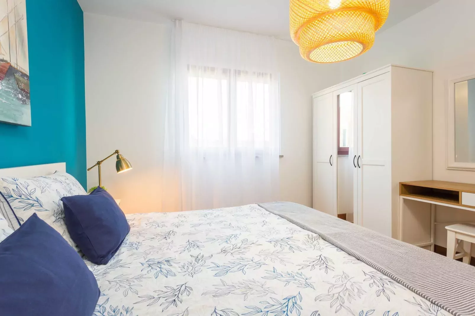 Cesare 1 - Modern Apartment with Shared Pool-Slaapkamer