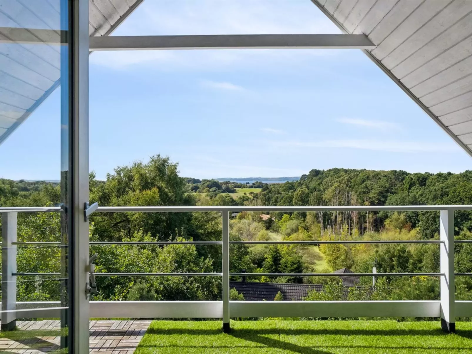 "Asta" - 1km from the sea-Binnen