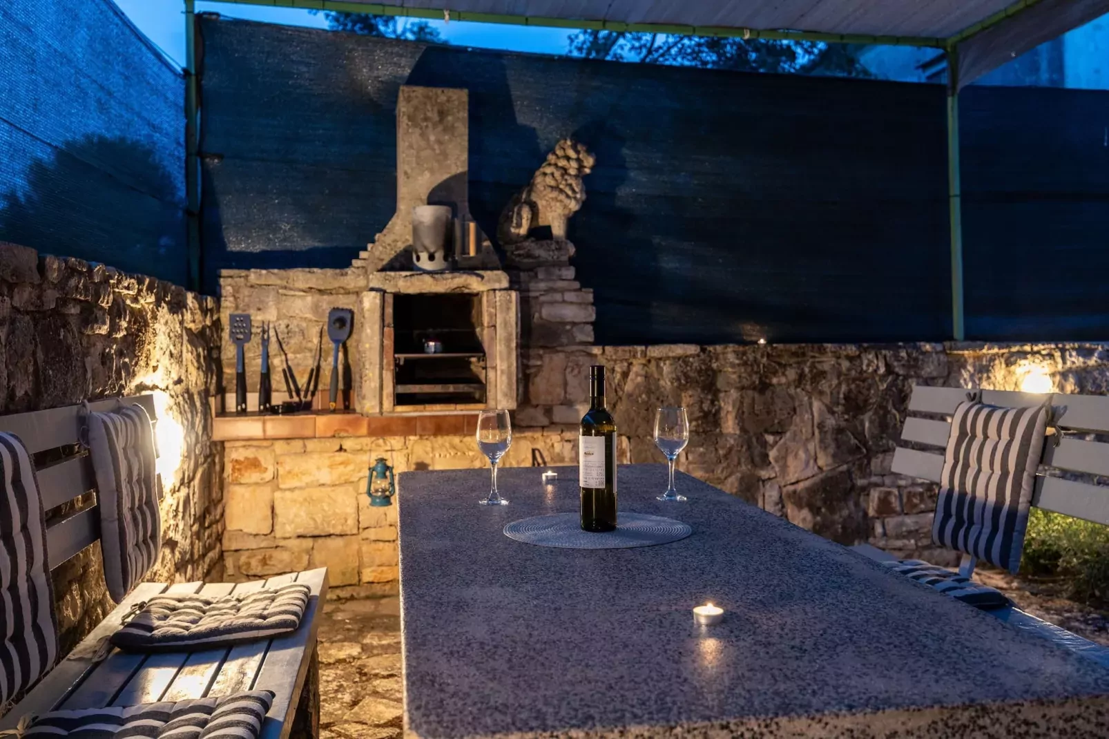 Kristijan & Jelena - Pool, Jacuzzi, Playground-Terrasbalkon