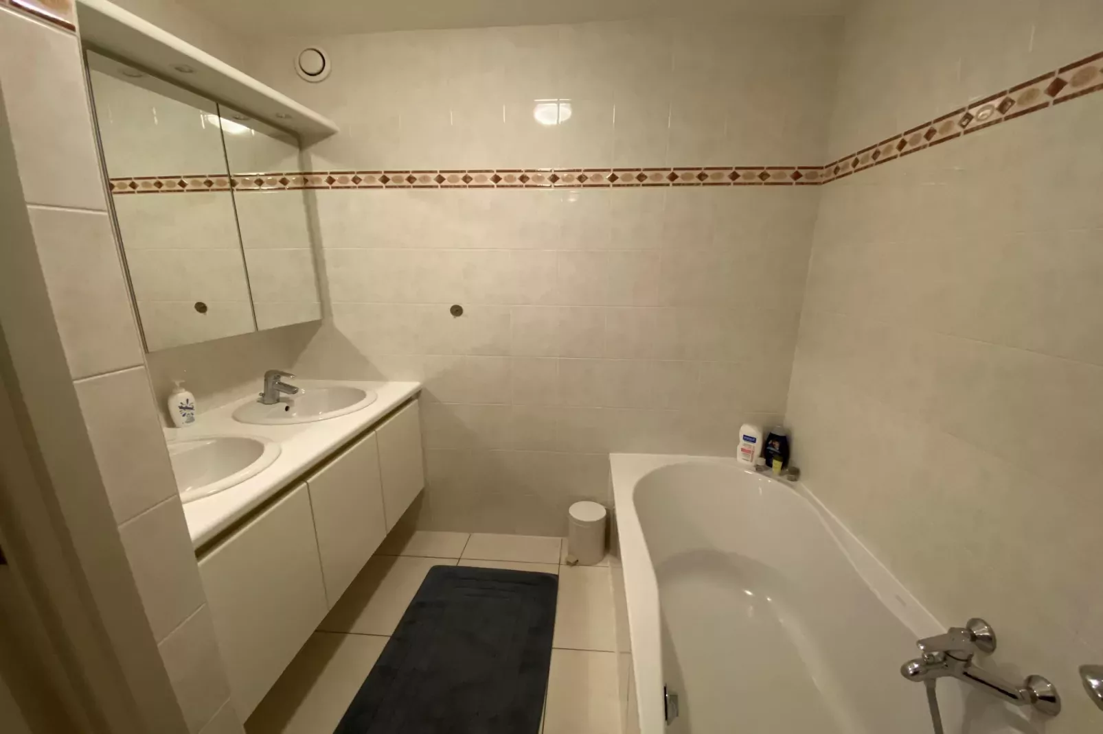 VUURTOREN90 90/0203GAR-Badkamer