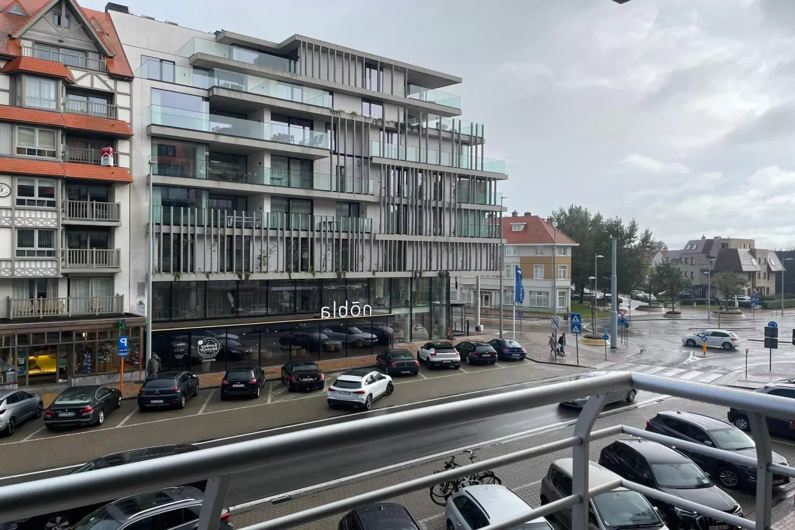 VUURTOREN90 90/0203GAR-Uitzicht zomer