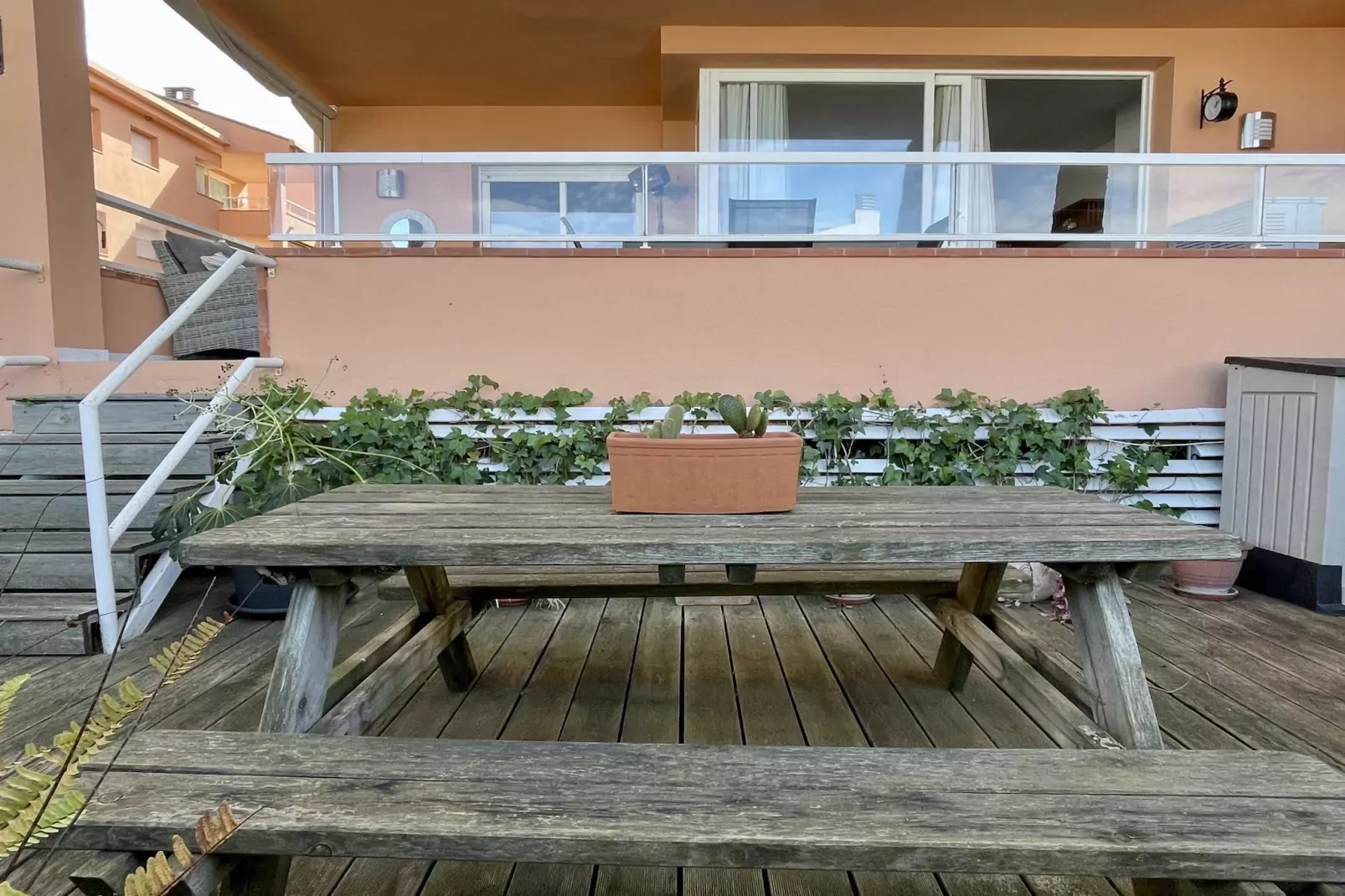 PUIG SA GUILLA I C B2-Terrasbalkon