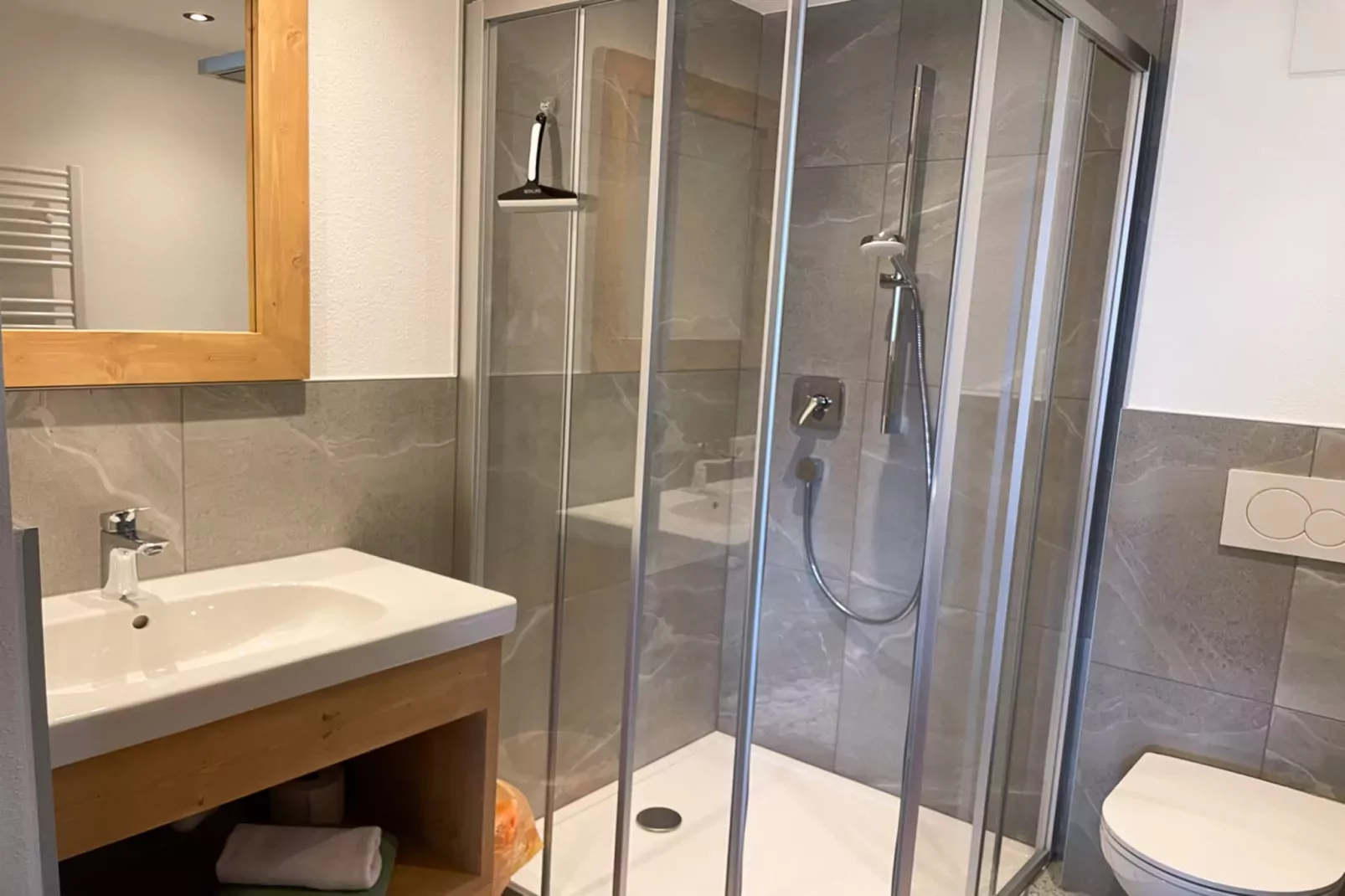 Gruppenhaus zur schönsten Aussicht-Badkamer