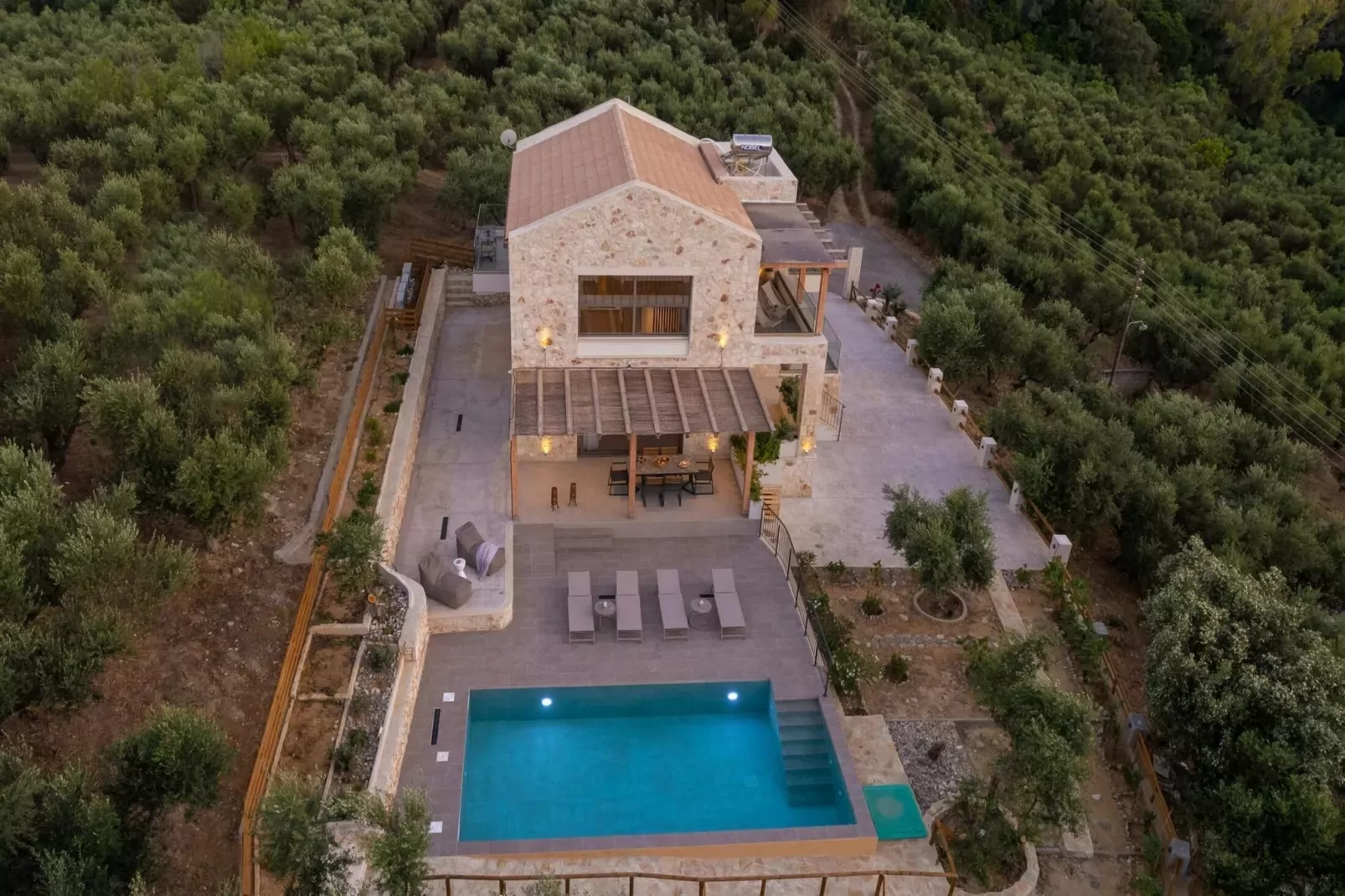 Villa Cossoro Ena in Zakynthos-Buitenkant zomer