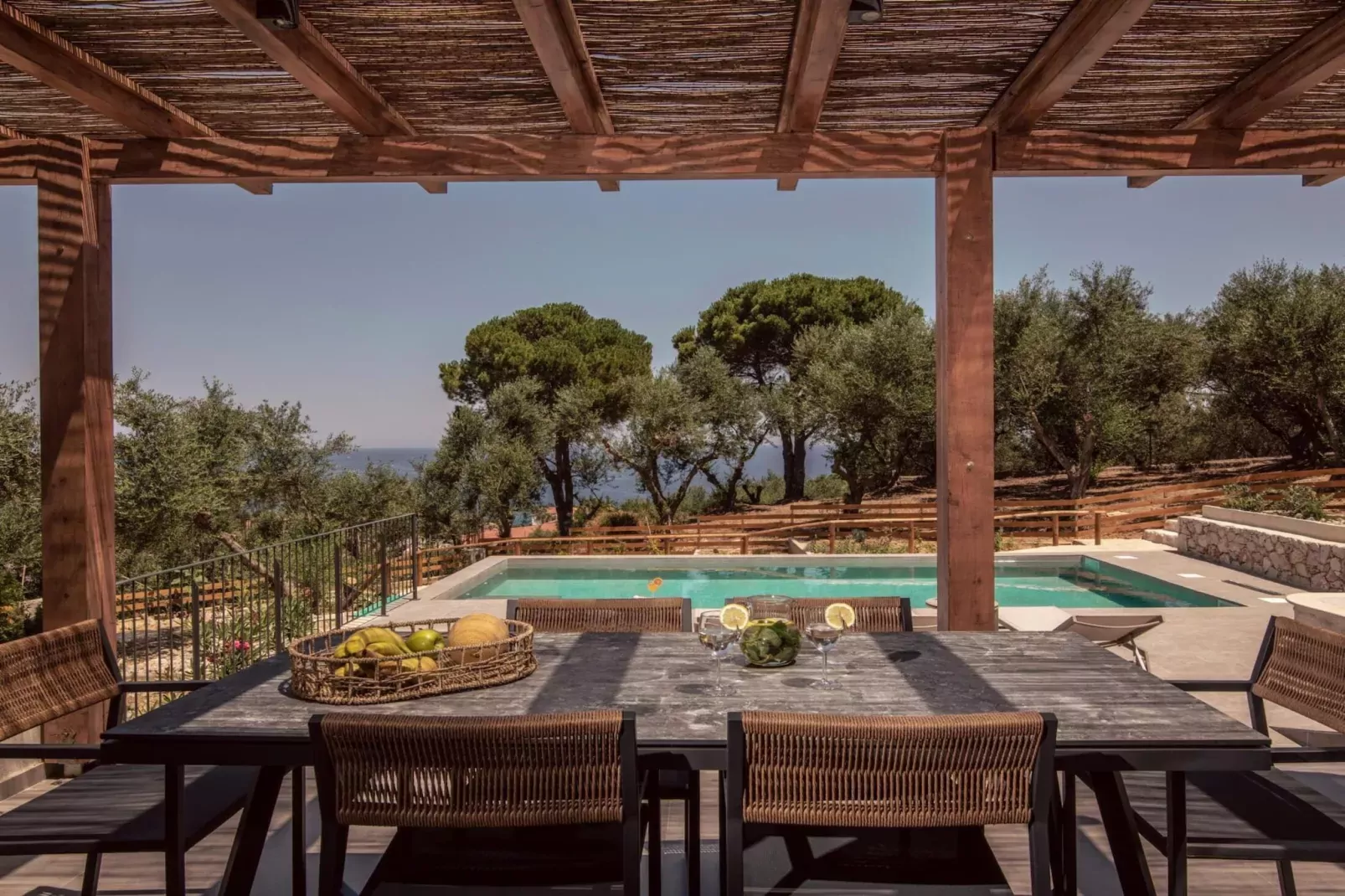 Villa Cossoro Ena in Zakynthos-Terrasbalkon