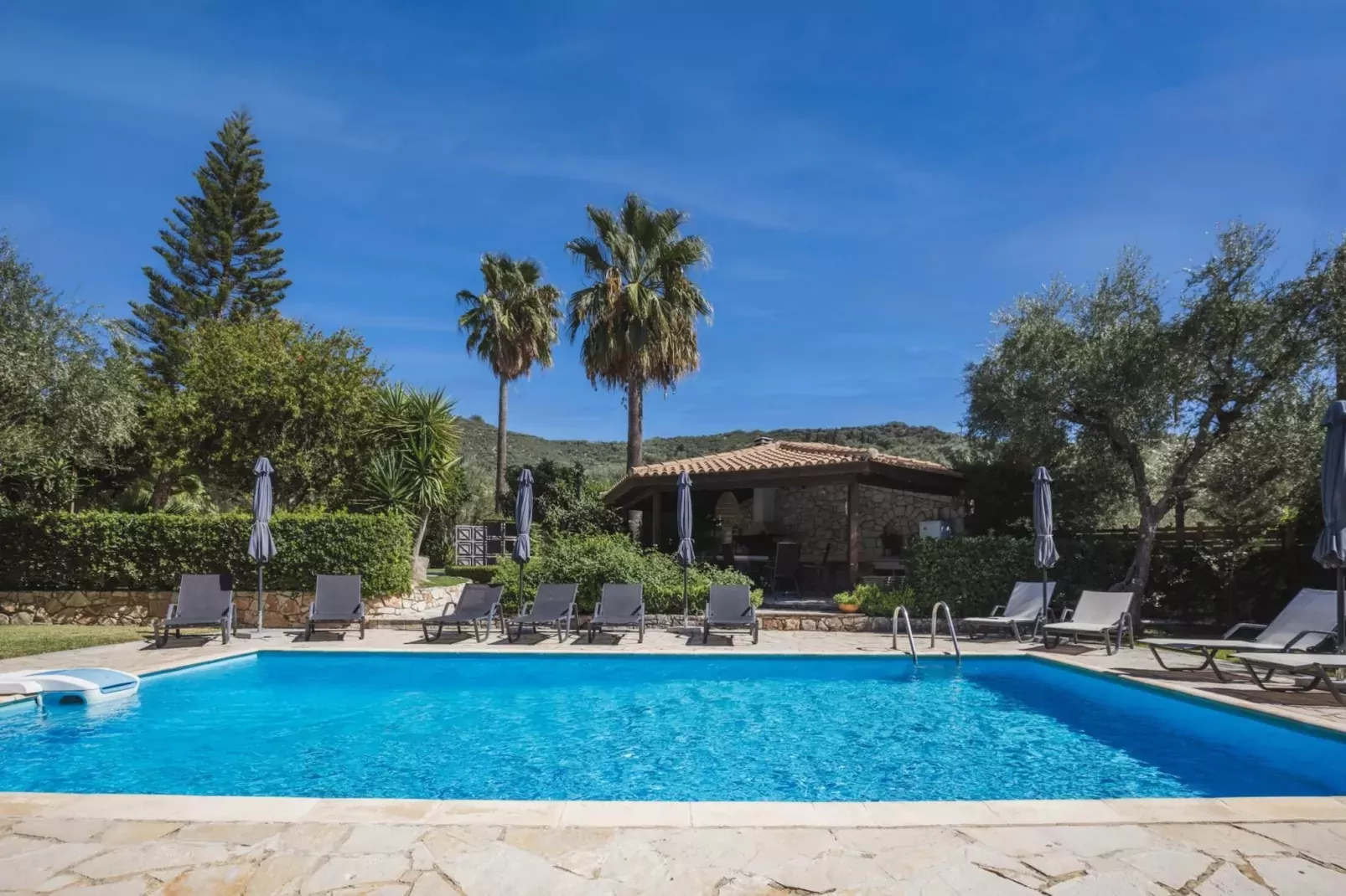 Villa Lilly with private pool-Zwembad