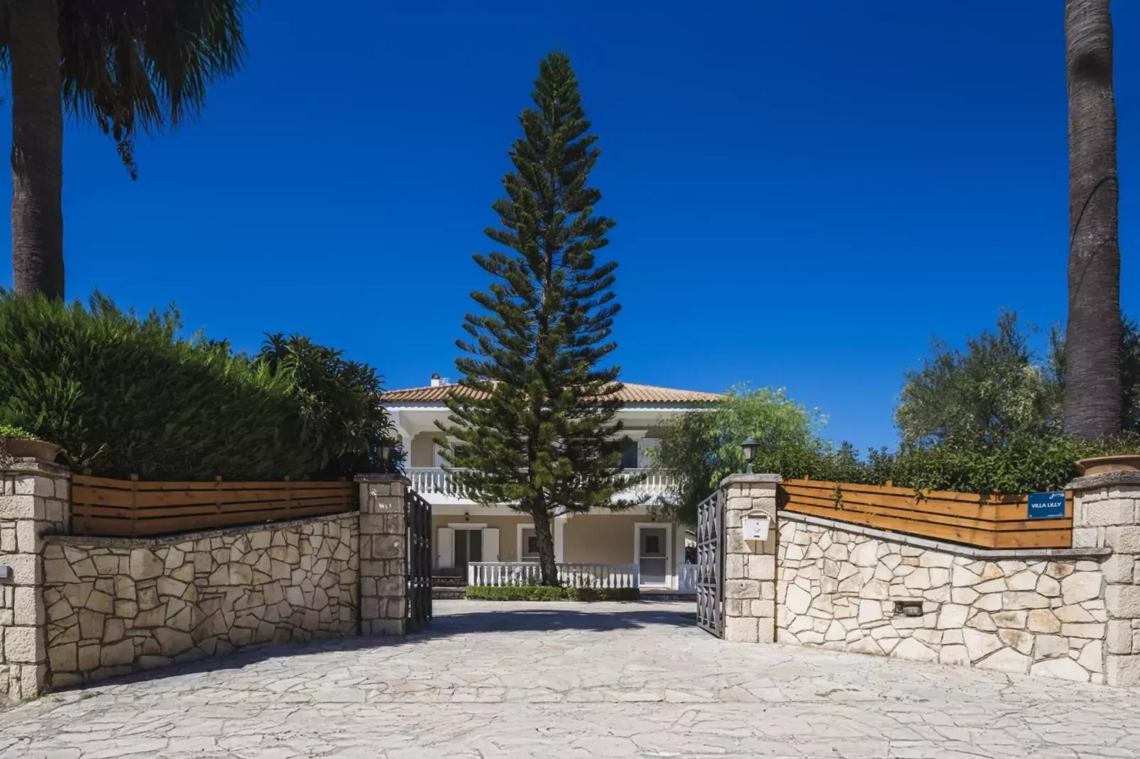 Villa Lilly with private pool-Hal-ontvangst