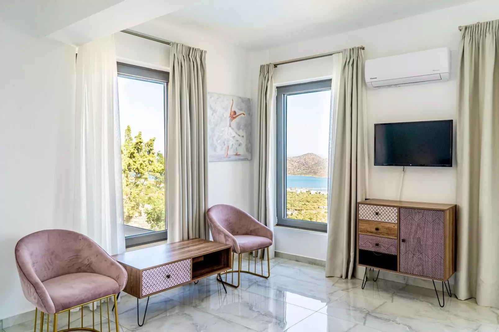 Joy of the Sea villa
