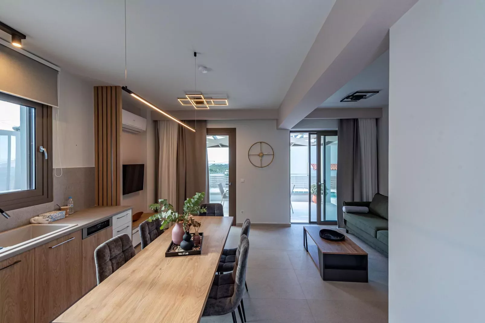 Athel Panoramic view Villas Athina-Eetkamer