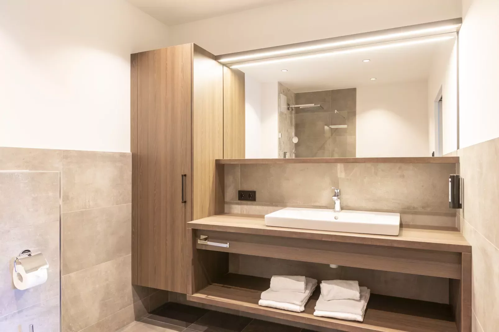 Brixental Suites 5-Badkamer