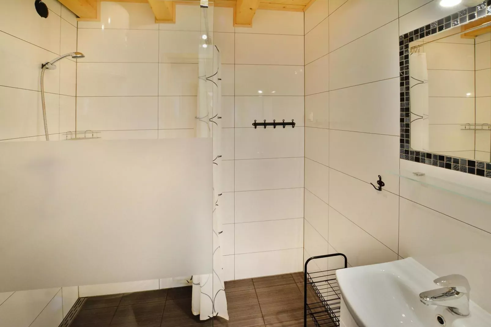 Domki wakacyjne dla 6 osób Sianożęty-Badkamer