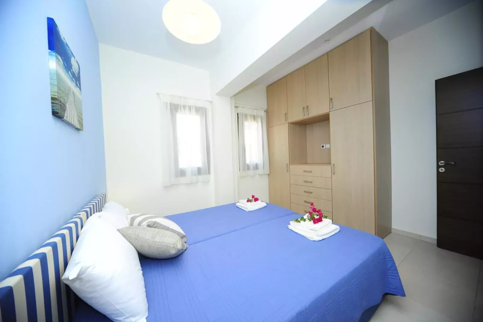 Villa Orsalia with private pool-Slaapkamer