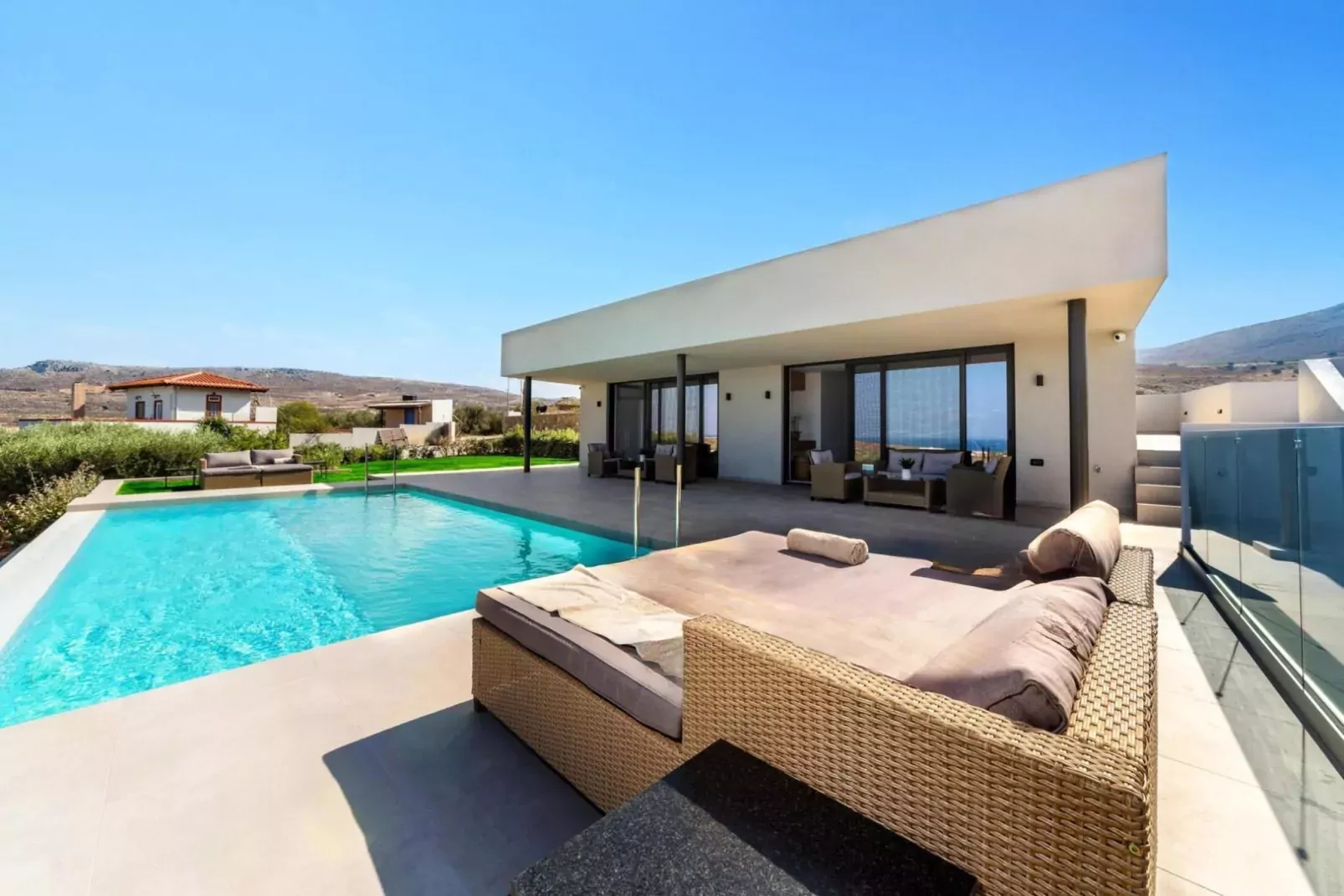 Villa Kamelia with pool-Zwembad