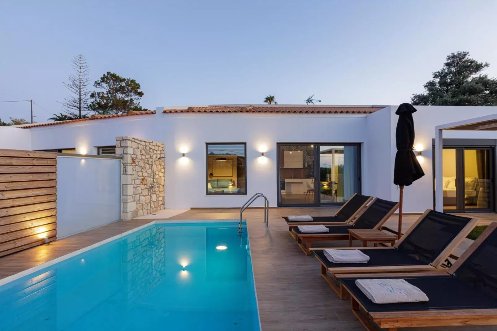 Eveland Accessible Villa 2-Zwembad