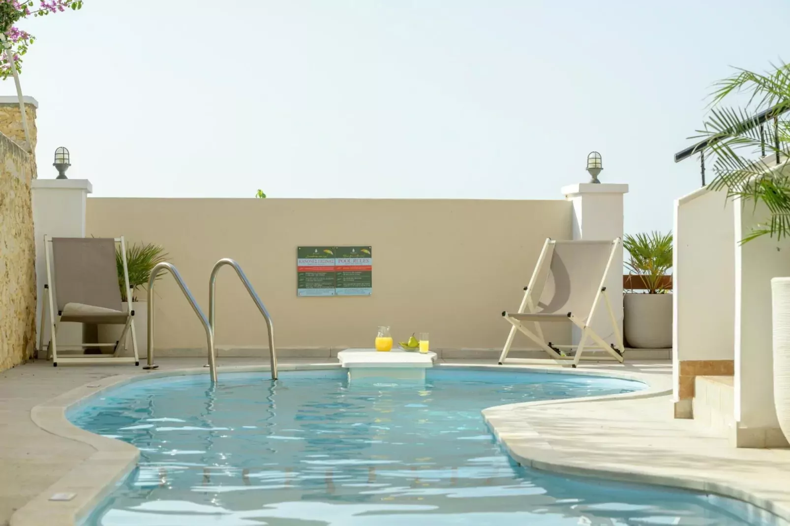 Villa Araucaria private pool Jacuzzi Seaview-Zwembad