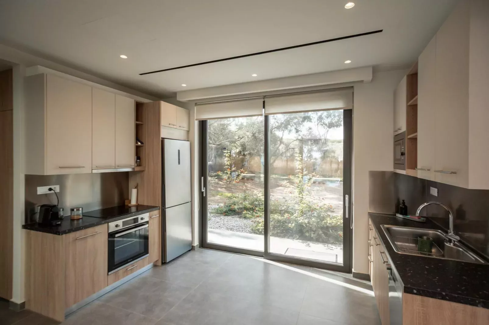 Luxury Villa Mon II Vassilikos-Keuken