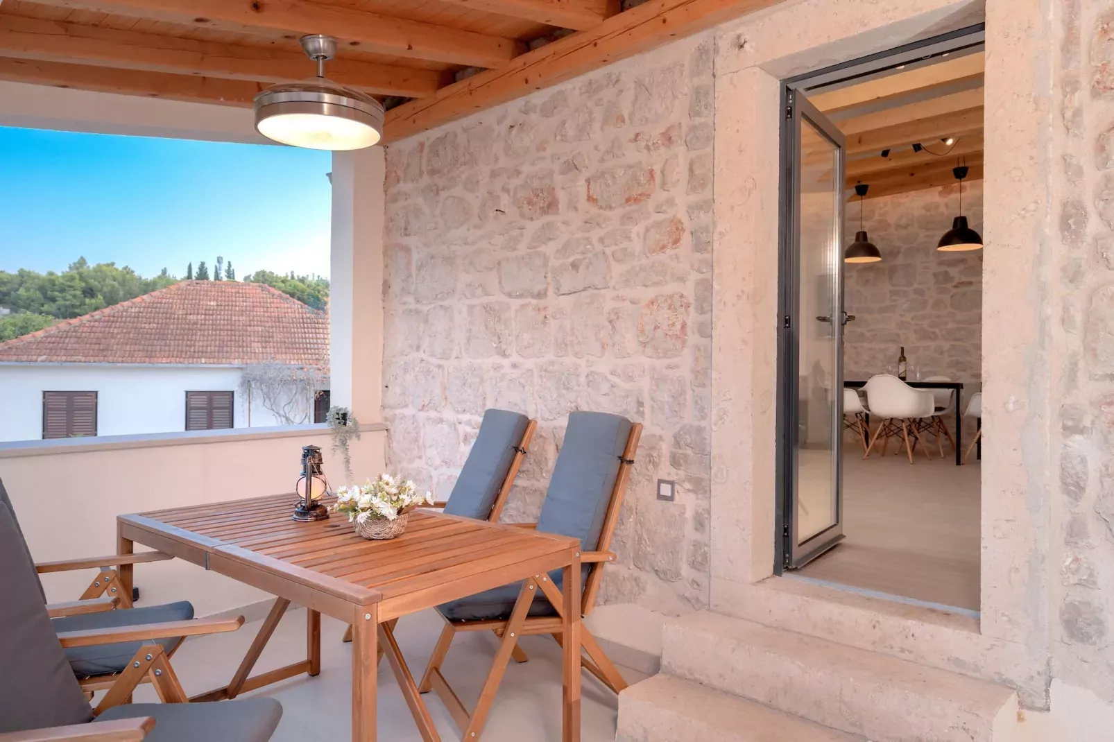 Villa Panoramic Retreat-Terrasbalkon