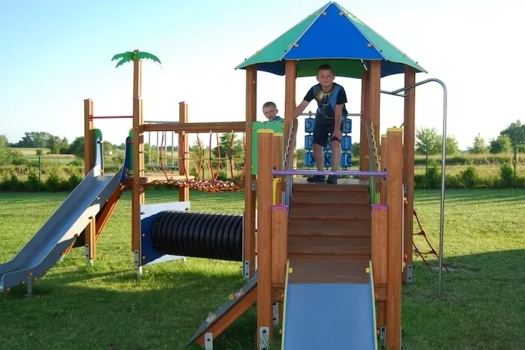 Piętrowe domki wakacyjne dla max 6 osób Mielenko-Tuinen zomer