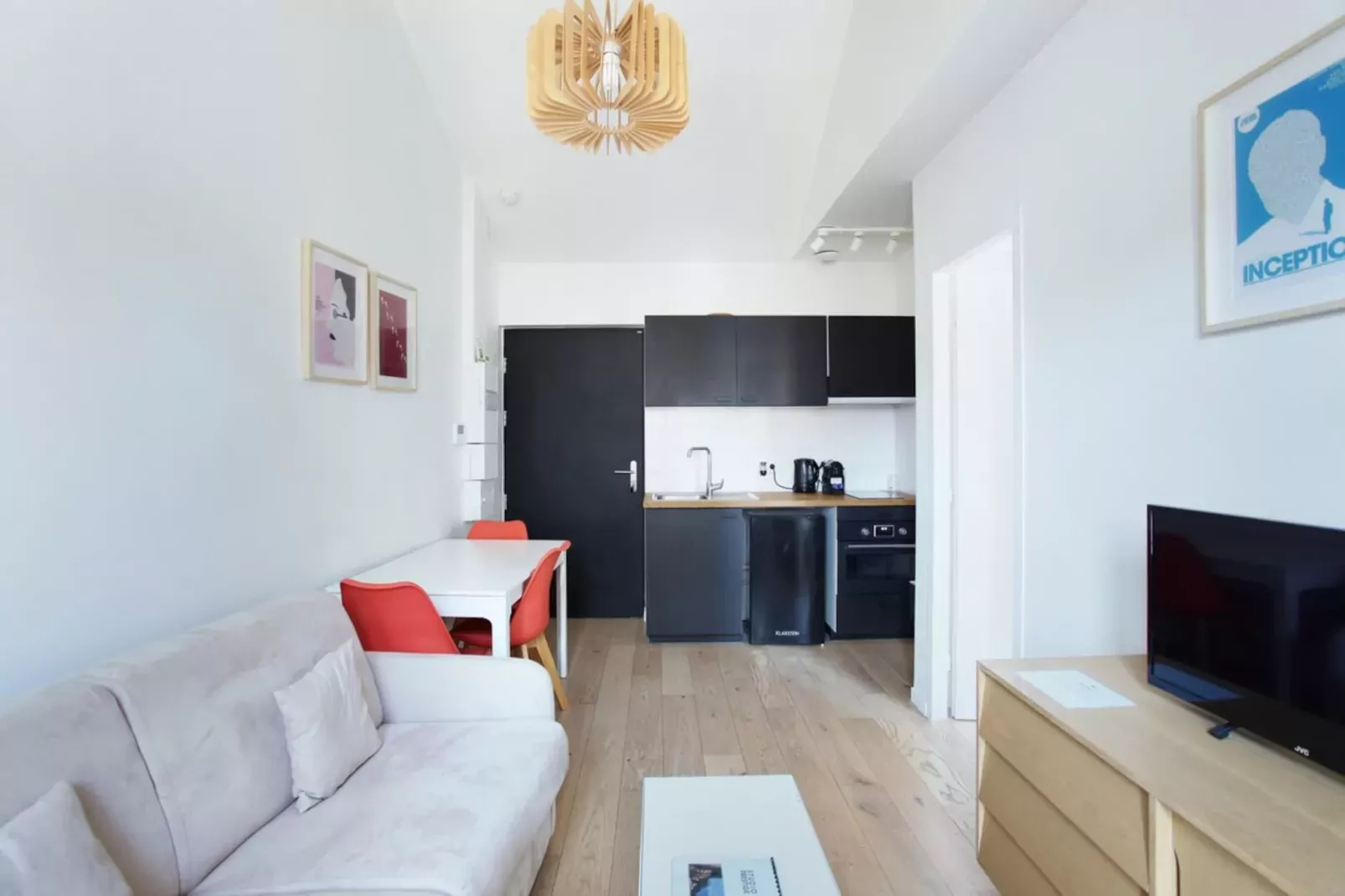 BILLANCOURT 302-Image-tags.