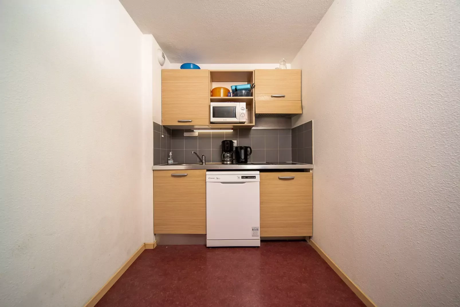 C. du Verdon N°2104 - 2P6-Keuken
