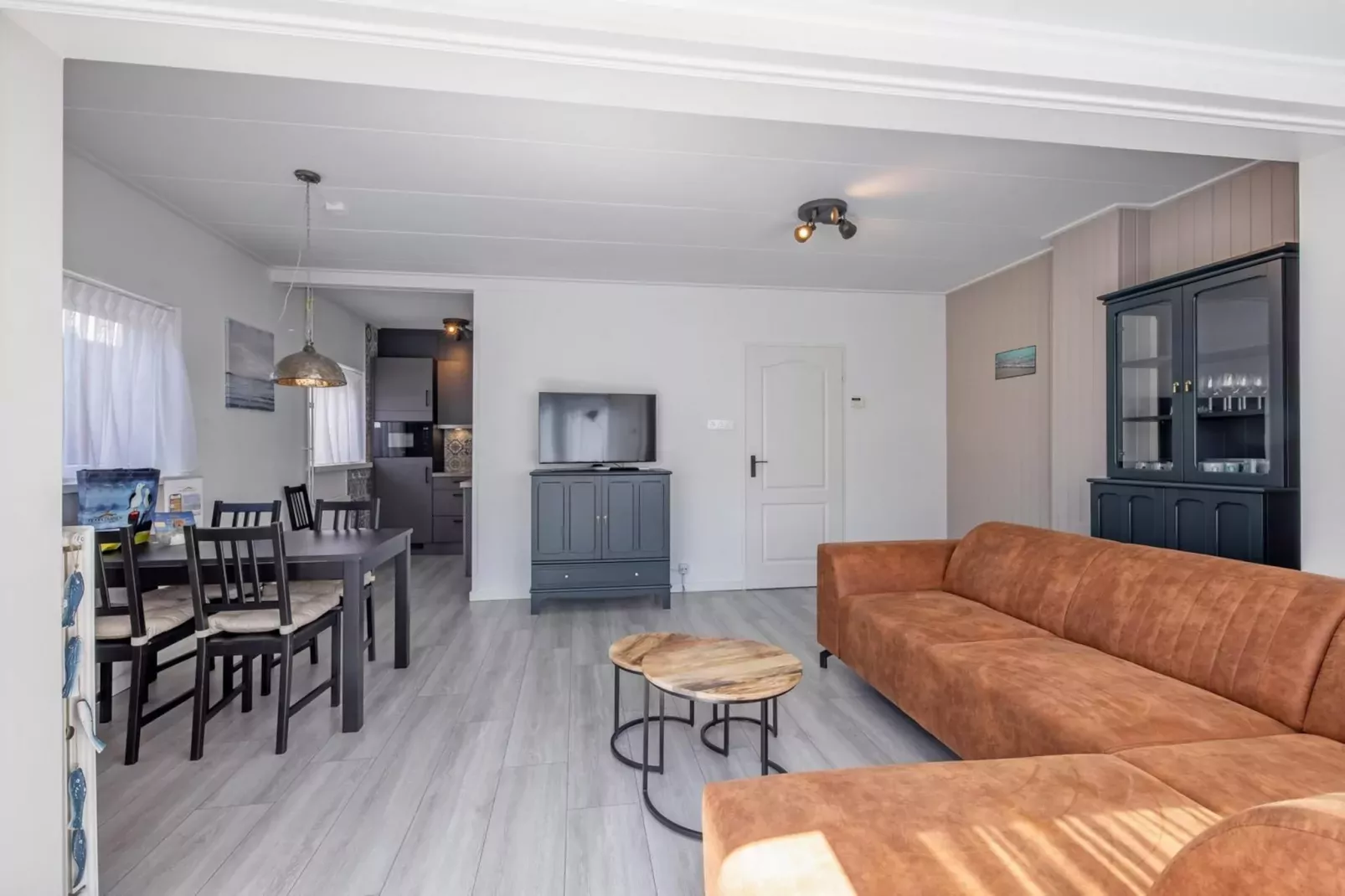 Strandhuys Zeester-Woonkamer