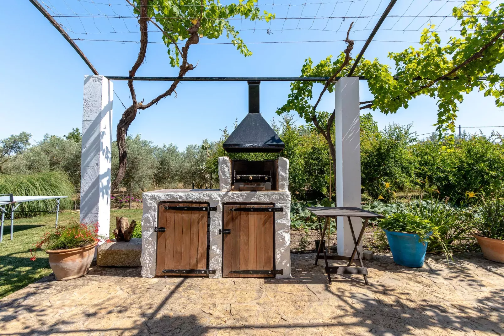 Cal Mercader Gran Villa con Piscina y Jardín-Parkfaciliteiten