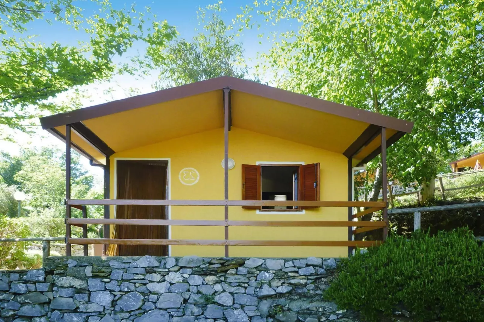 Ferienresort C'era Una Volta Villanova d'Albengo - Type MH B 4 Pax ca 24 qm-Buitenkant zomer
