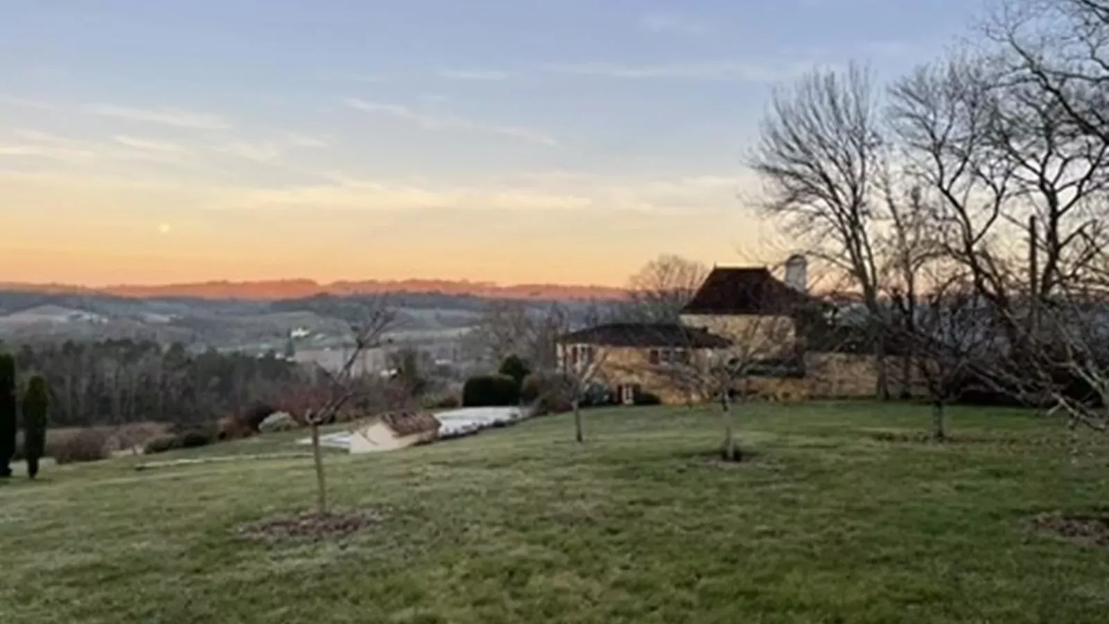 Grande gite Saint Martin le Redon-Exterieur winter
