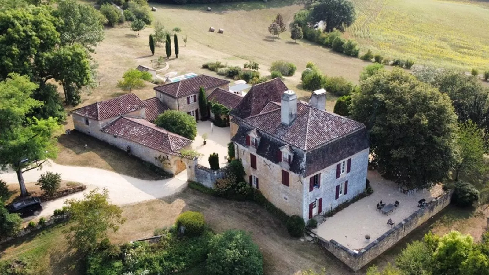 Domaine Saint Martin le Redon-Uitzicht zomer