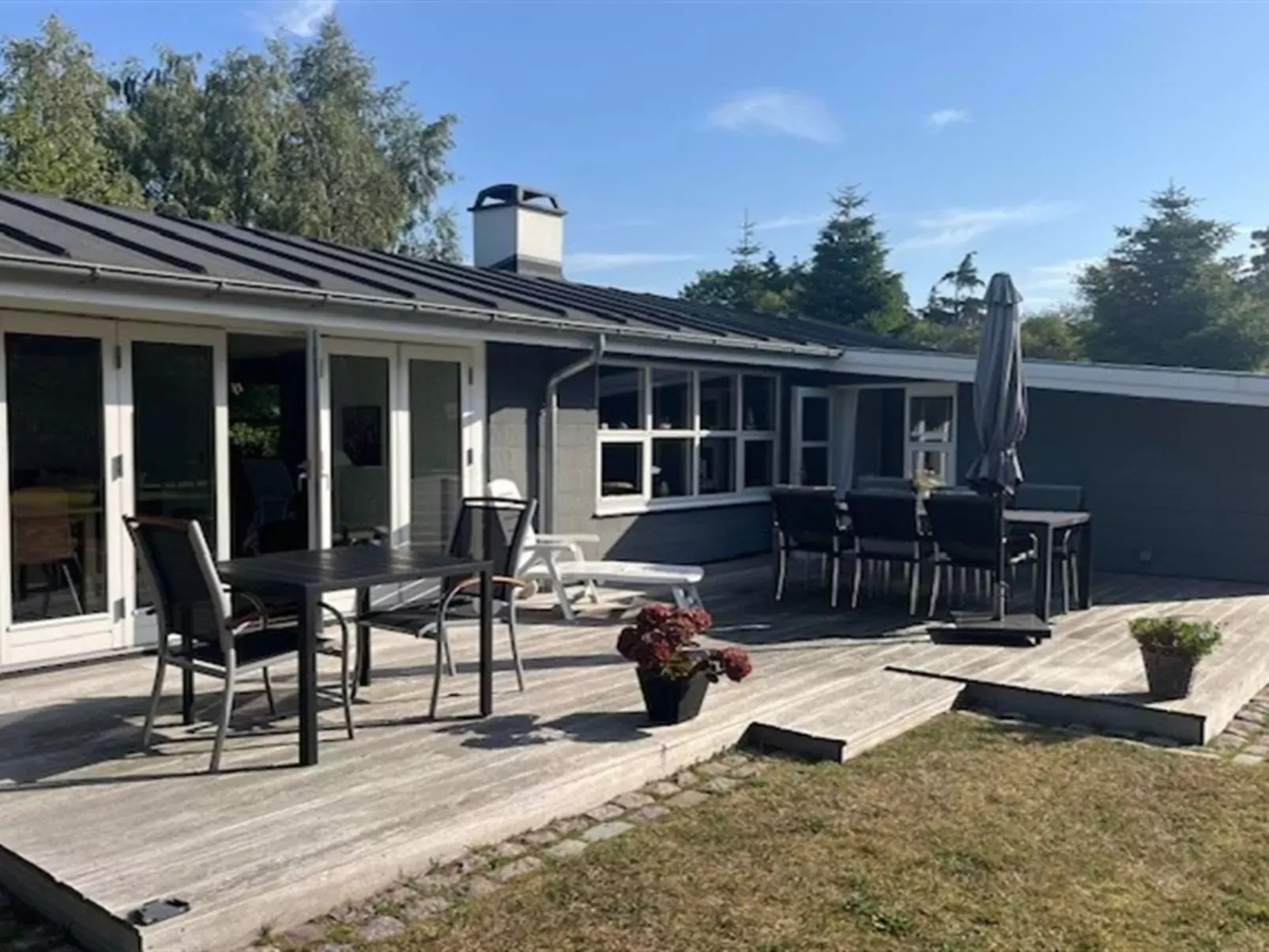 "Oddi" - 500m from the sea-Binnen