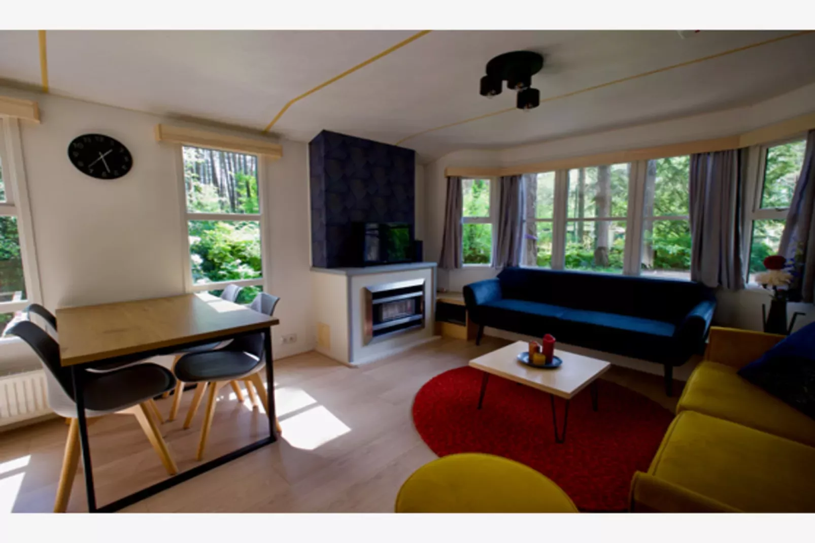 Sijs-Woonkamer
