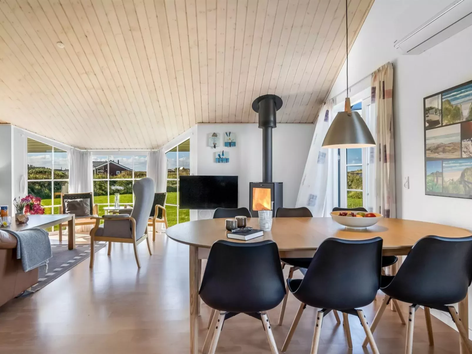 "Winona" - 600m from the sea-Buiten