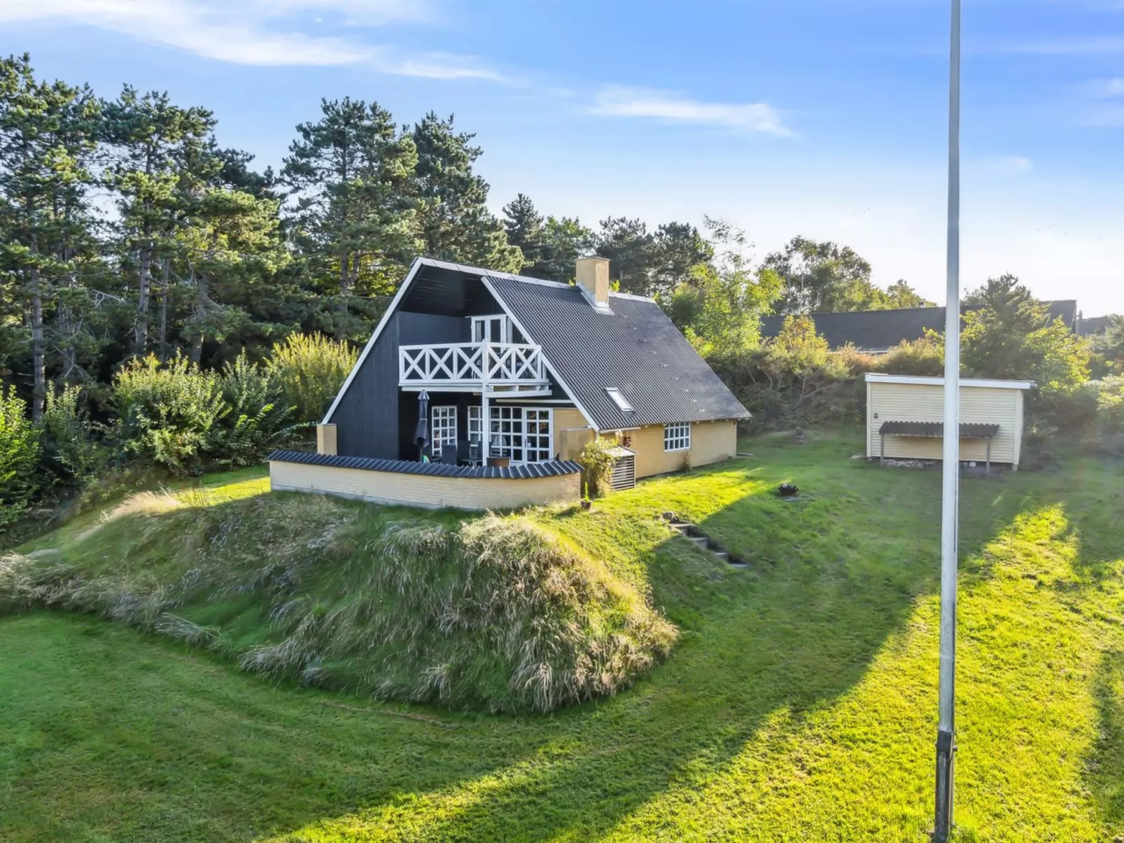 "Carolin" - 300m from the sea