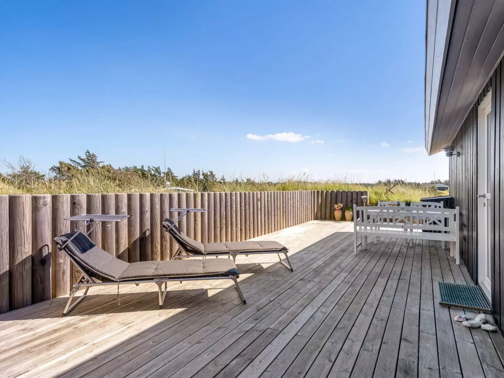 "Naema" - 400m from the sea-Buiten