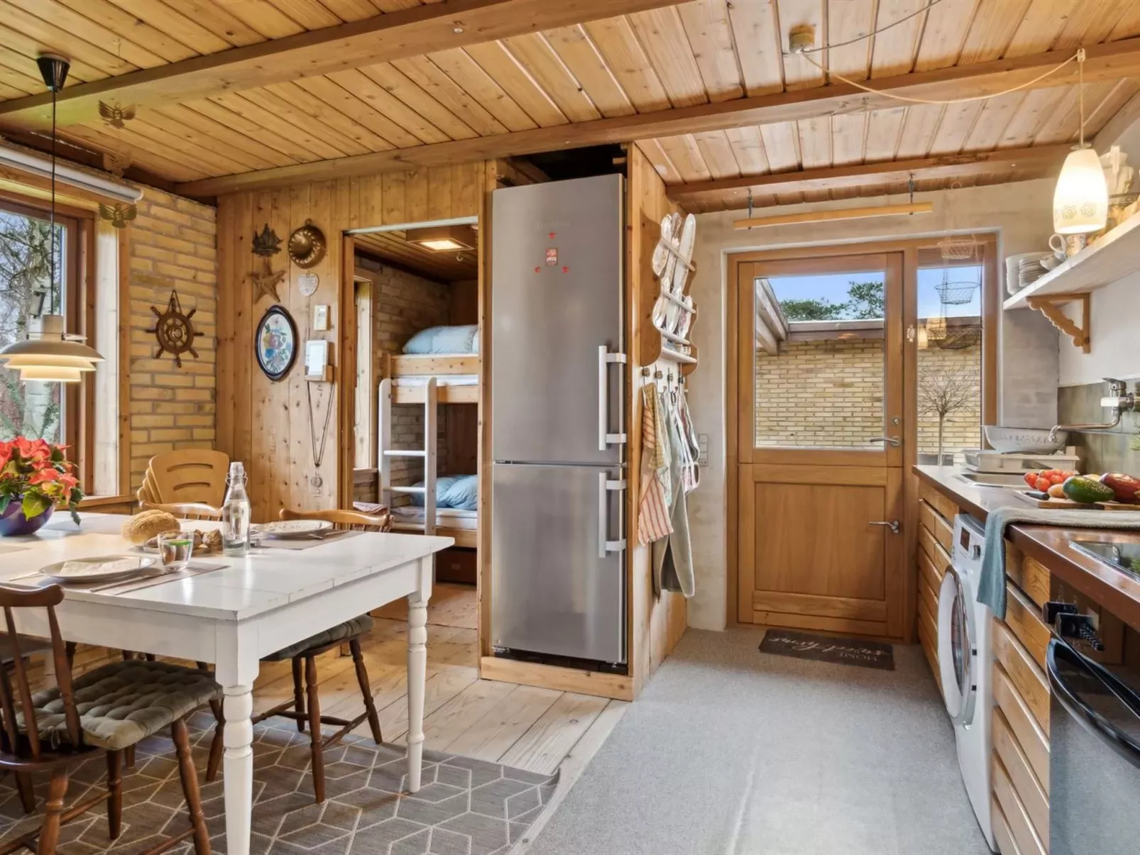 "Svanborg" - 40m from the sea