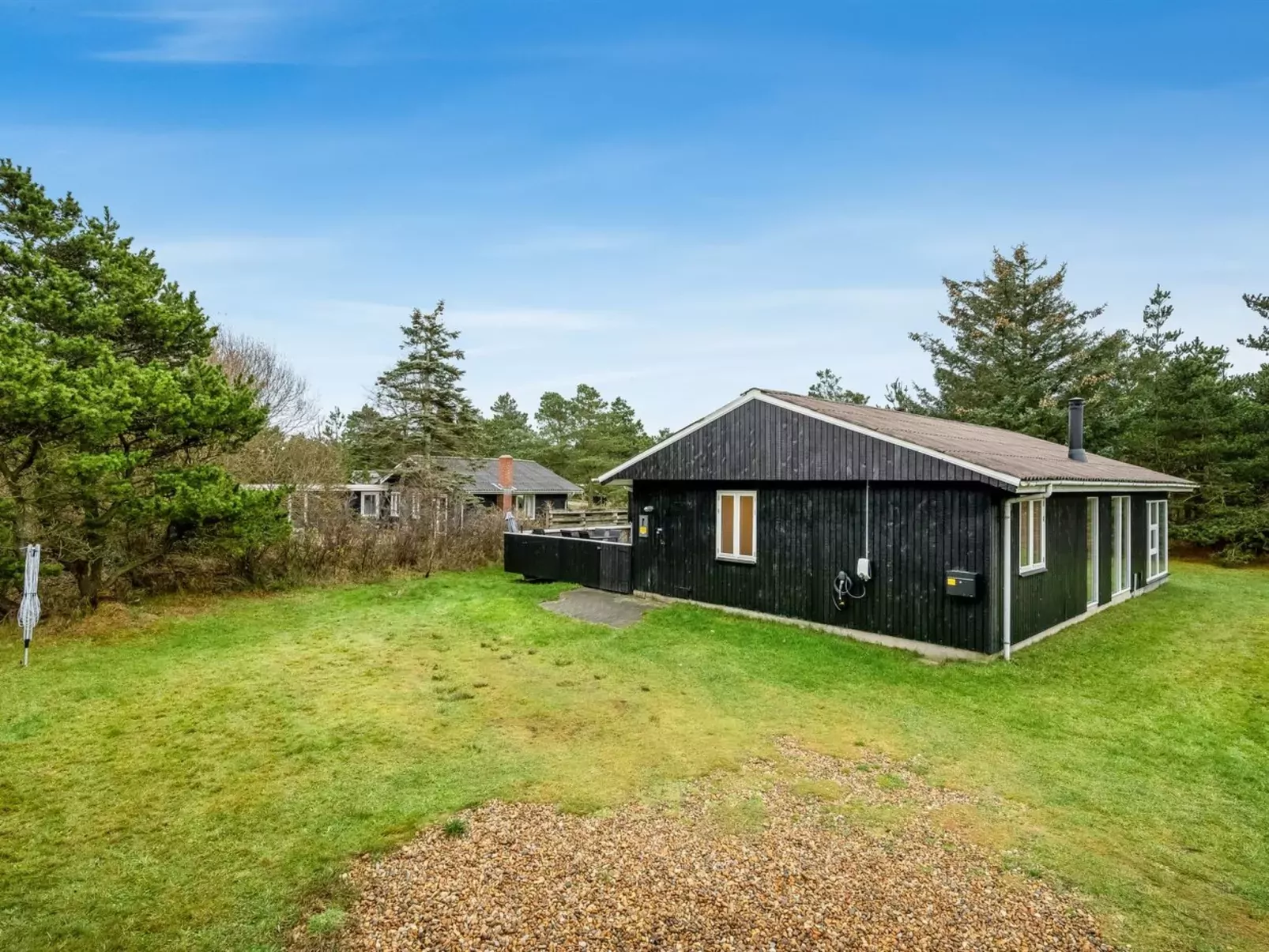 "Pietari" - 600m from the sea-Buiten