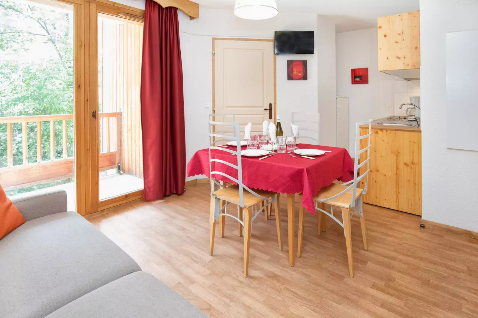 Hameau 2 211 - SPA & PISCINE appartement 6 pers-Niet-getagd