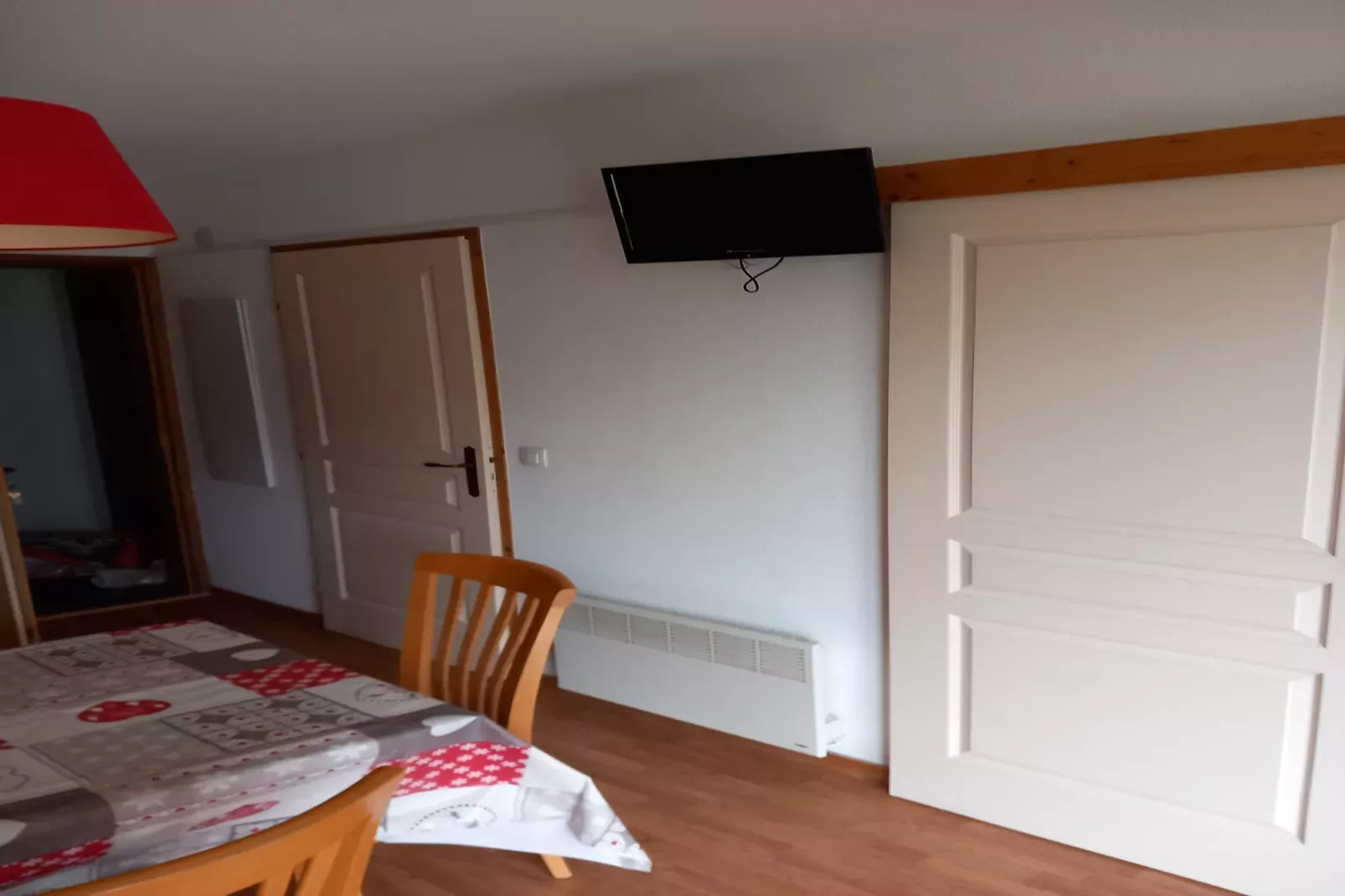 Hameau 8 102 - SPA & PISCINE appartement 4 pers-Woonkamer