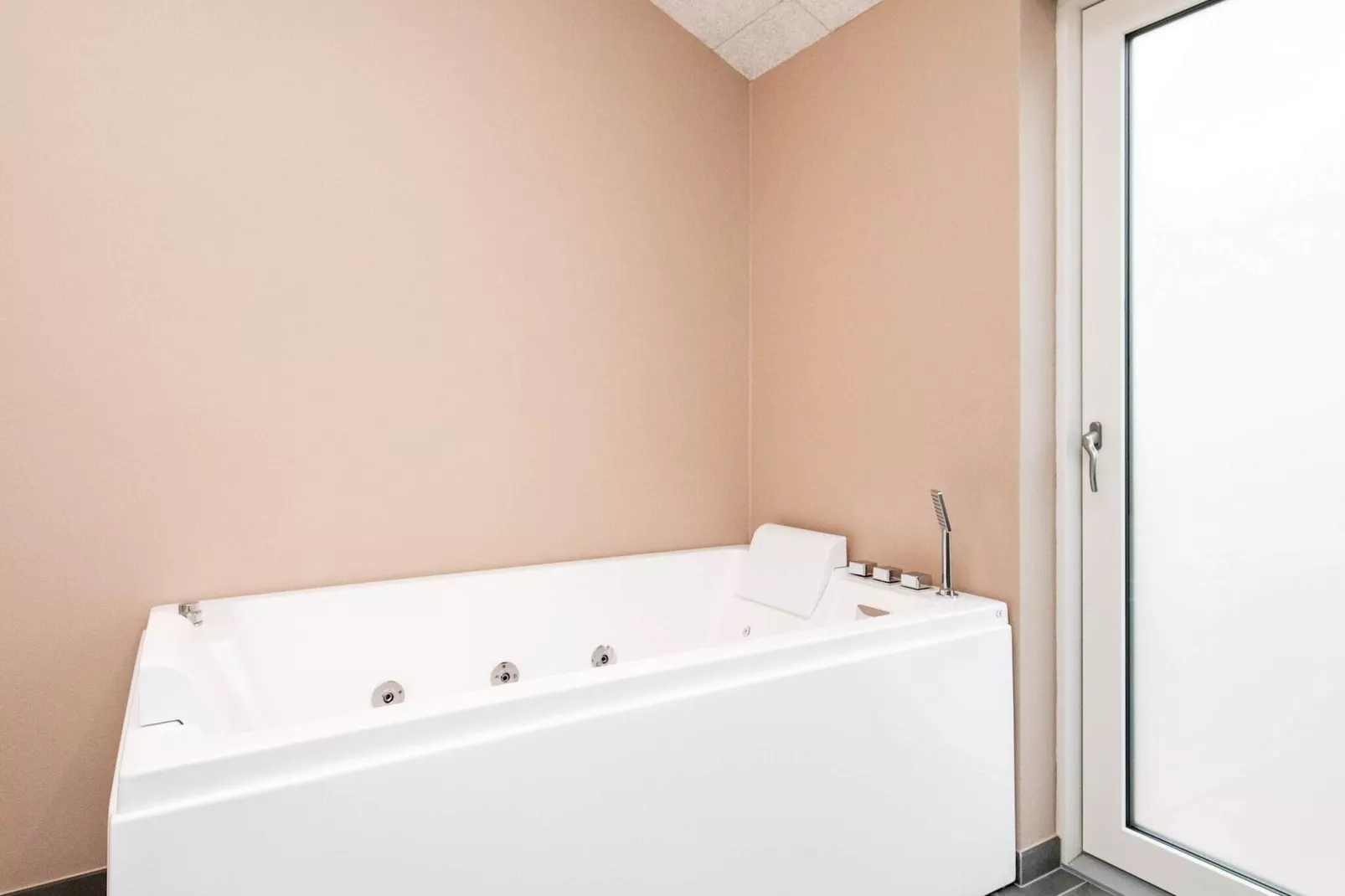 8 persoons vakantie huis in Saltum-By Traum-Spa