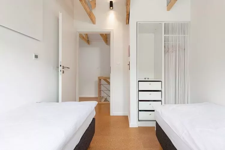 Dom wakacyjny dla 2 osób nad jeziorem Wisełka-Slaapkamer