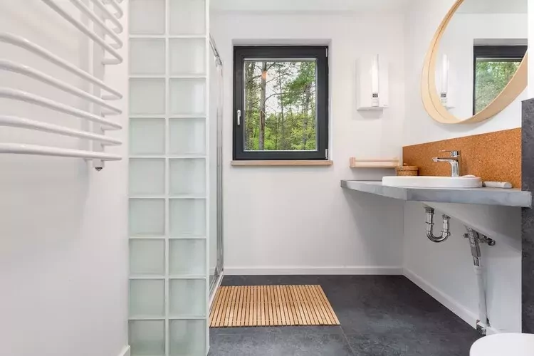 Dom wakacyjny dla 4 osób nad jeziorem Wisełka-Badkamer